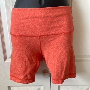 Lululemon Wonder Under Bike Shorts
